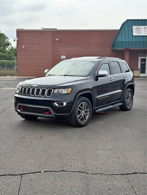 2018 Jeep Grand Cherokee - Limited Sport Utility 4D