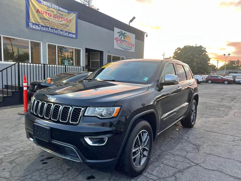 2018 Jeep Grand Cherokee - Limited Sport Utility 4D