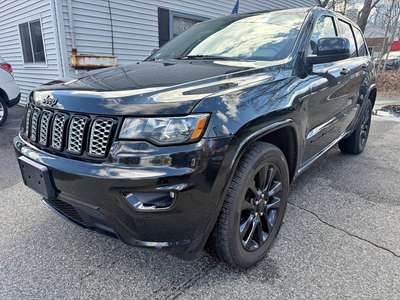 2019 Jeep Grand Cherokee - Laredo A Sport Utility 4D