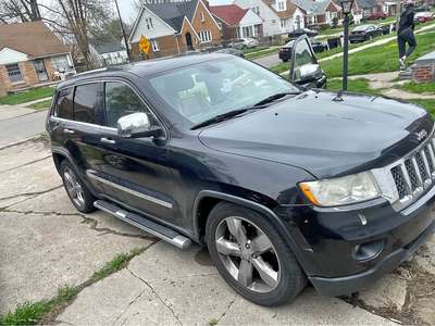 2011 Jeep Grand Cherokee - Overland Sport Utility 4D
