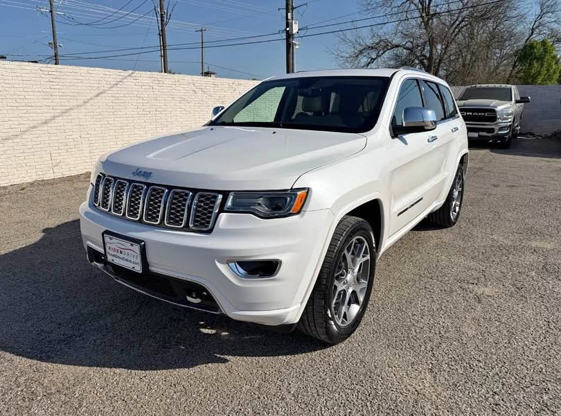 2020 Jeep Grand Cherokee - Overland