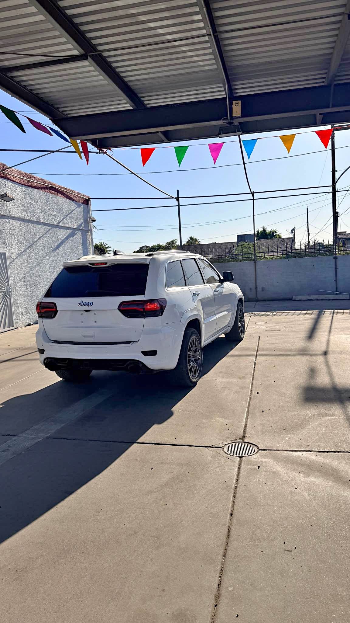2020 Jeep Grand Cherokee - SRT Sport Utility 4D