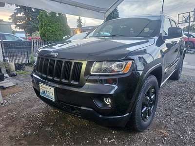 2012 Jeep Grand Cherokee - Laredo A Sport Utility 4D