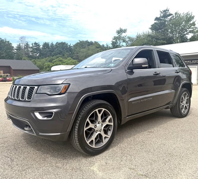 2018 Jeep Grand Cherokee Sterling Edition 4x4