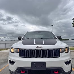 2015 Jeep Grand Cherokee - SRT Red Vapor Sport Utility 4D