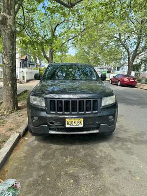 2013 Jeep Grand Cherokee - Limited Sport Utility 4D