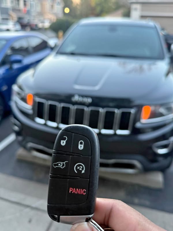 2014 Jeep Grand Cherokee - Limited Sport Utility 4D