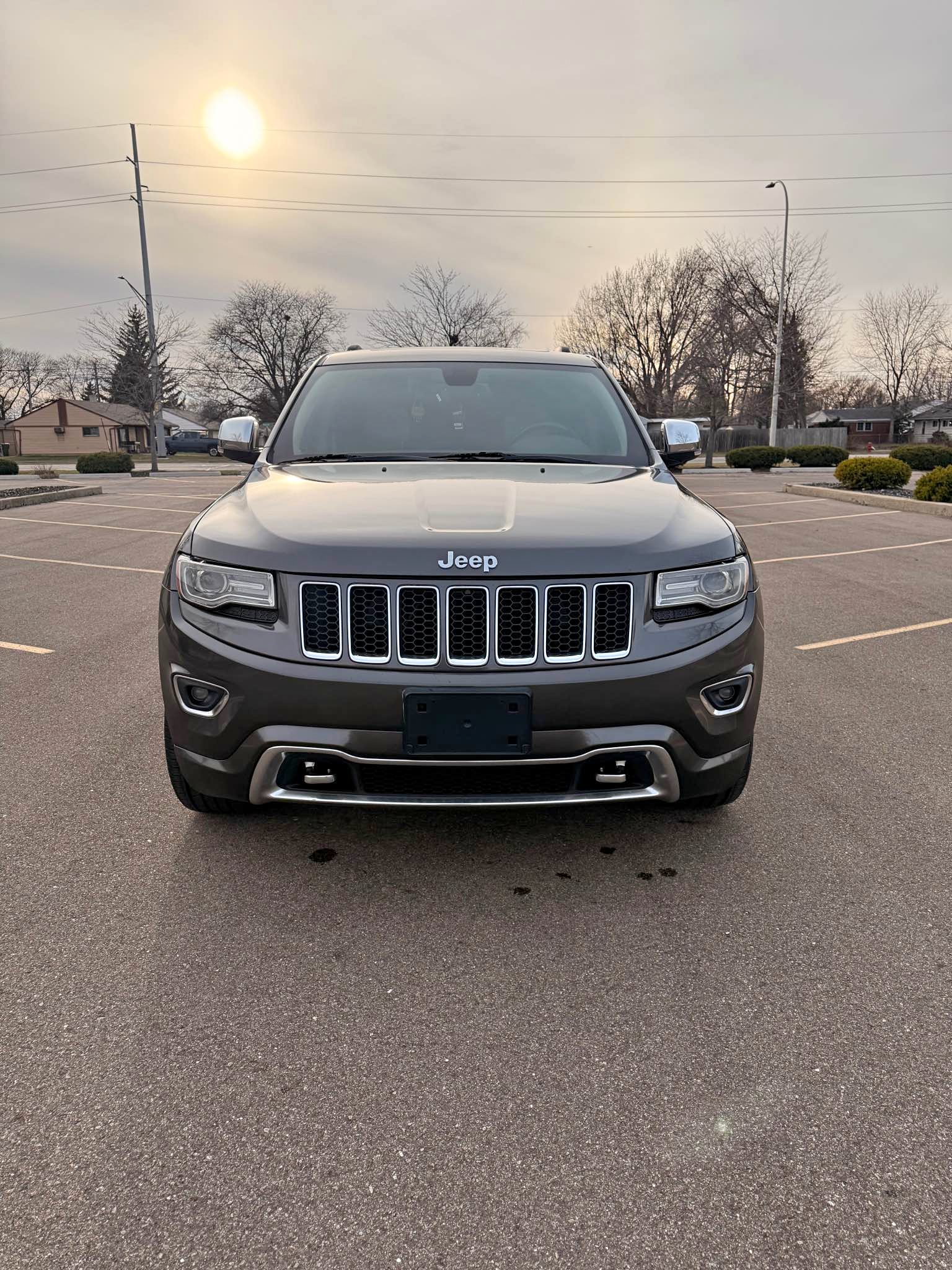 2014 Jeep Grand Cherokee - Overland Sport Utility 4D