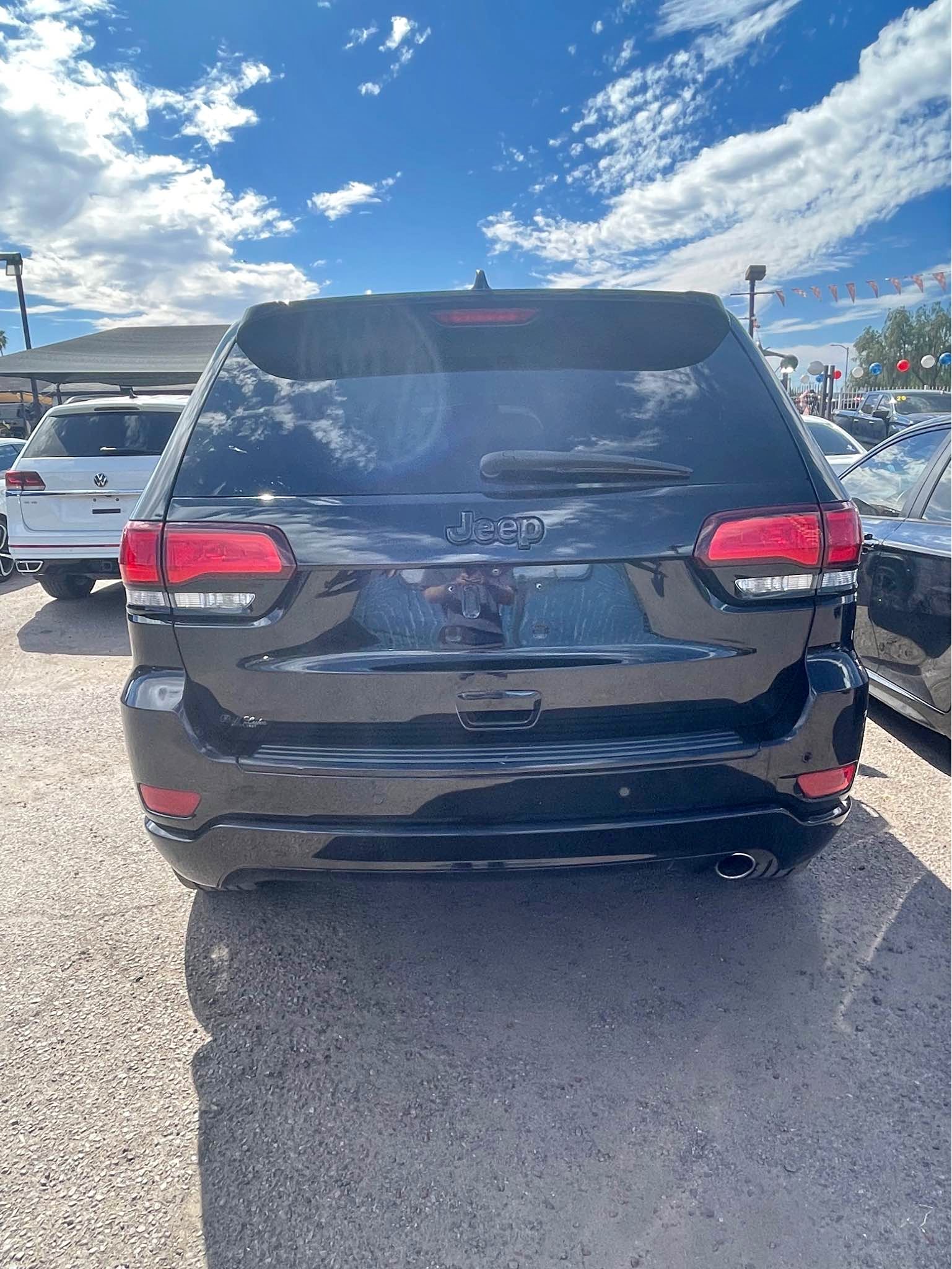 2018 Jeep Grand Cherokee - Altitude Sport Utility 4D