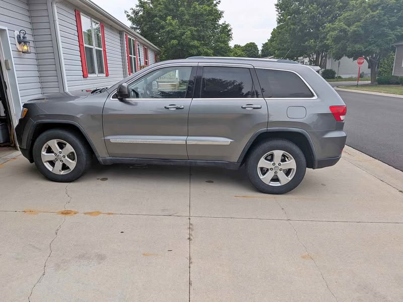 2011 Jeep Grand Cherokee - Sport Utility 4D