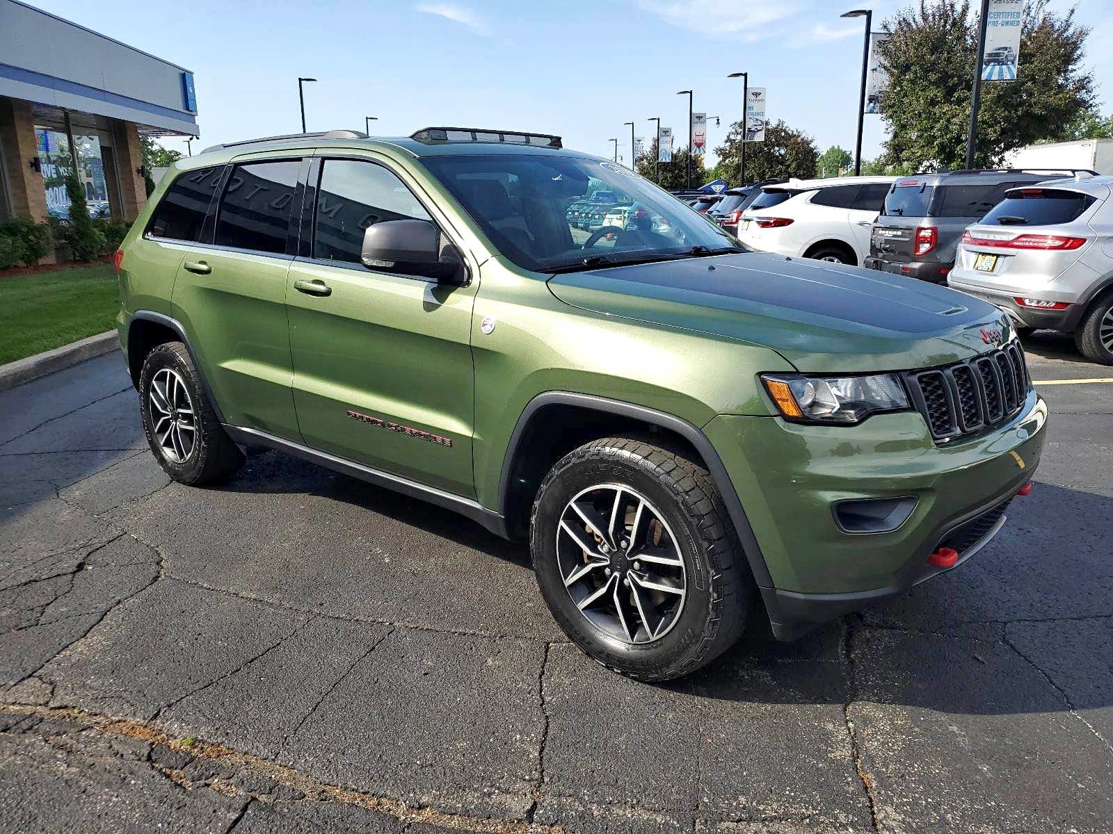 2019 Jeep Grand Cherokee - Trailhawk Sport Utility 4D