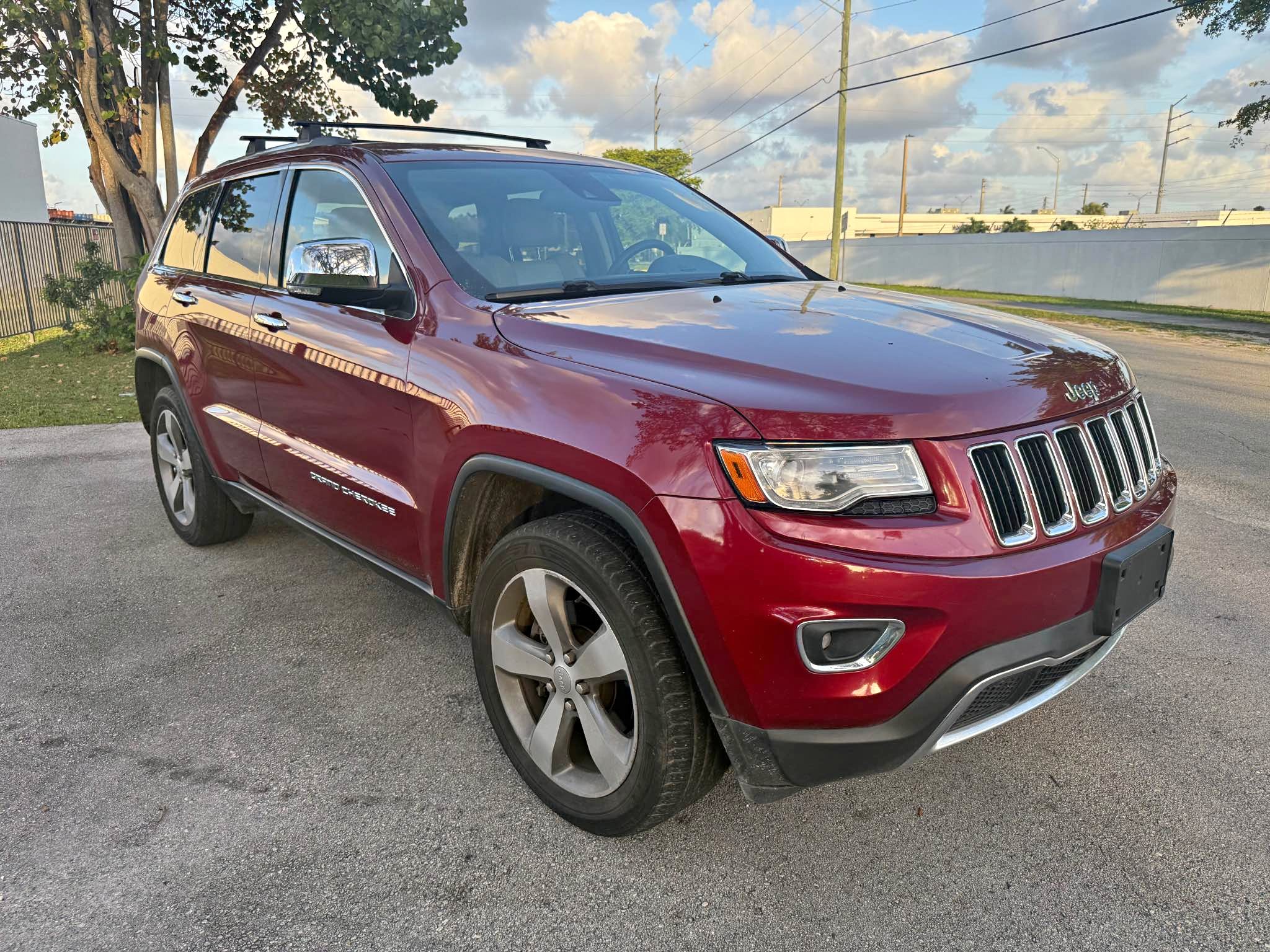 2014 Jeep Grand Cherokee - Limited Sport Utility 4D