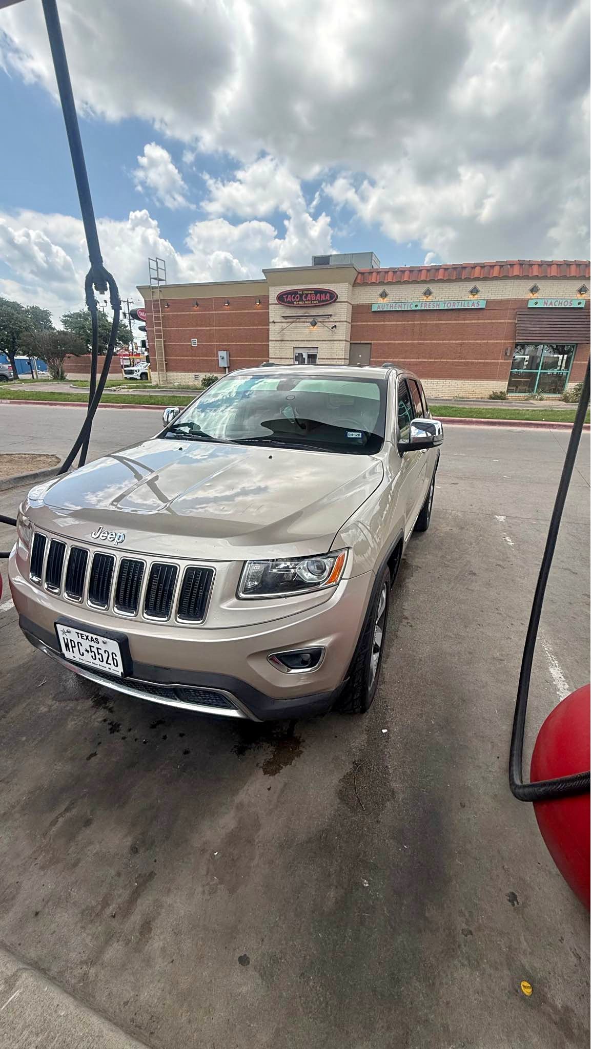 2014 Jeep Grand Cherokee - Laredo A Sport Utility 4D