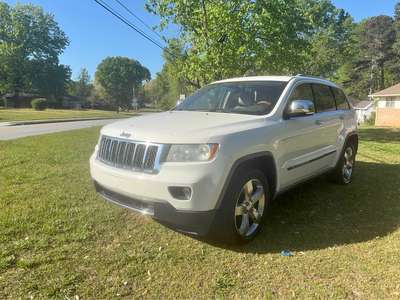 2011 Jeep Grand Cherokee - Overland Sport Utility 4D