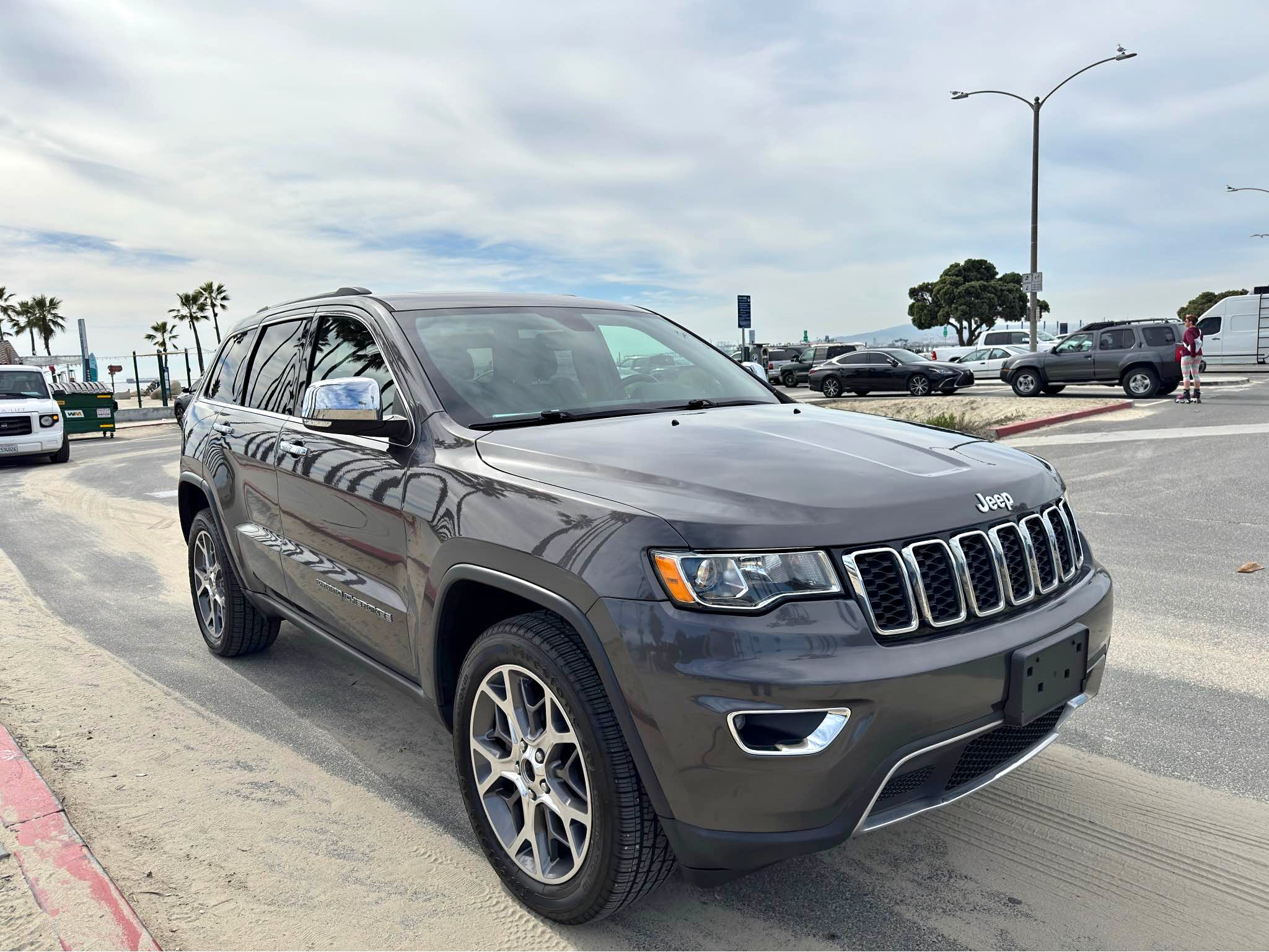 2020 Jeep Grand Cherokee - Limited Sport Utility 4D