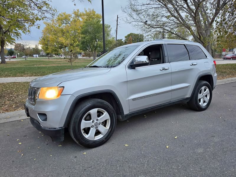 2011 Jeep Grand Cherokee - Laredo Sport Utility 4D