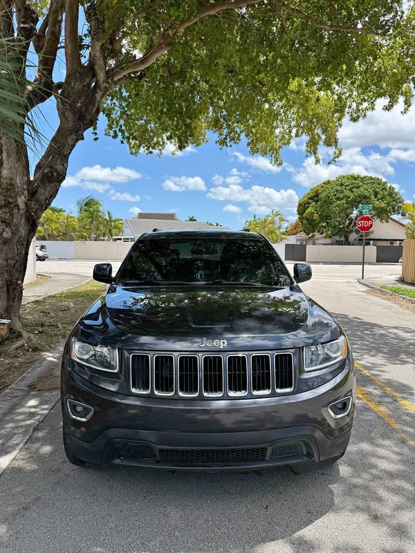 2014 Jeep Grand Cherokee - Limited X Sport Utility 4D