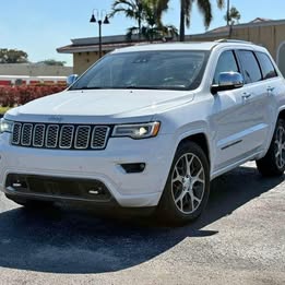 2019 Jeep GRAND CHEROKEE