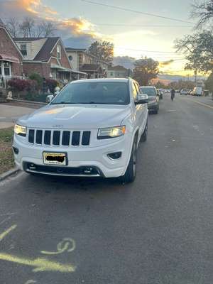 2015 Jeep Grand Cherokee - Overland Summit Sport Utility 4D