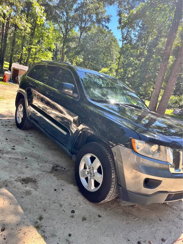 2012 Jeep Grand Cherokee - Laredo E Sport Utility 4D