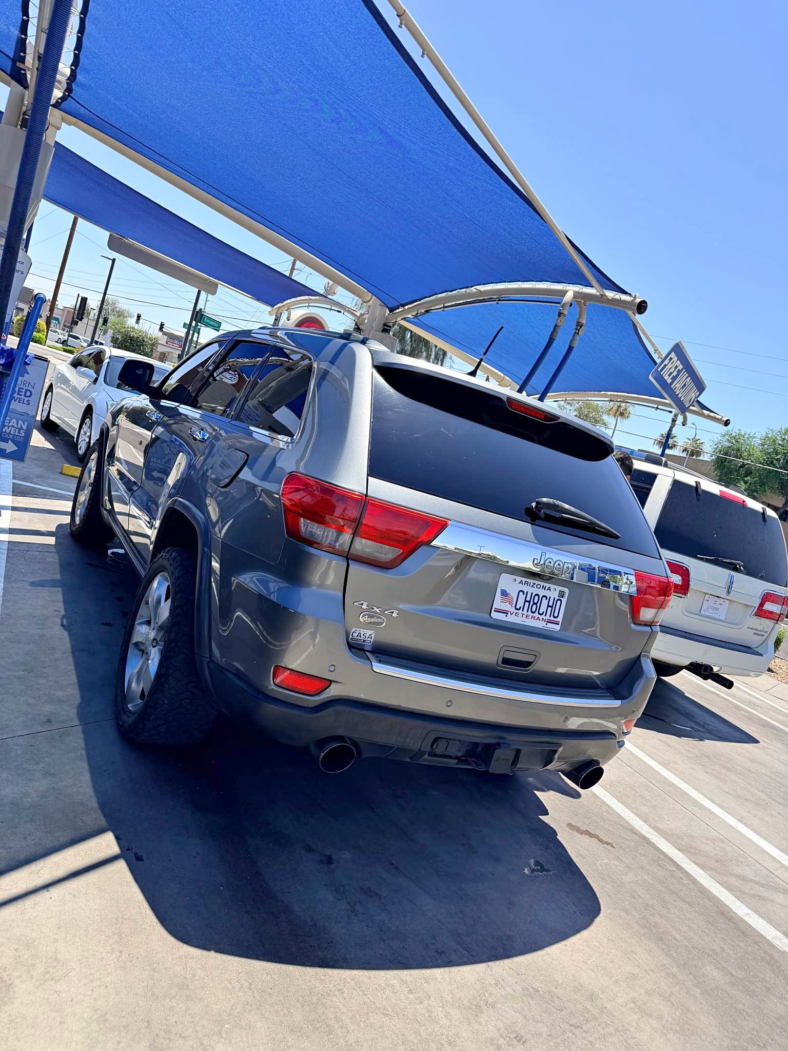 2012 Jeep Grand Cherokee - Overland Sport Utility 4D