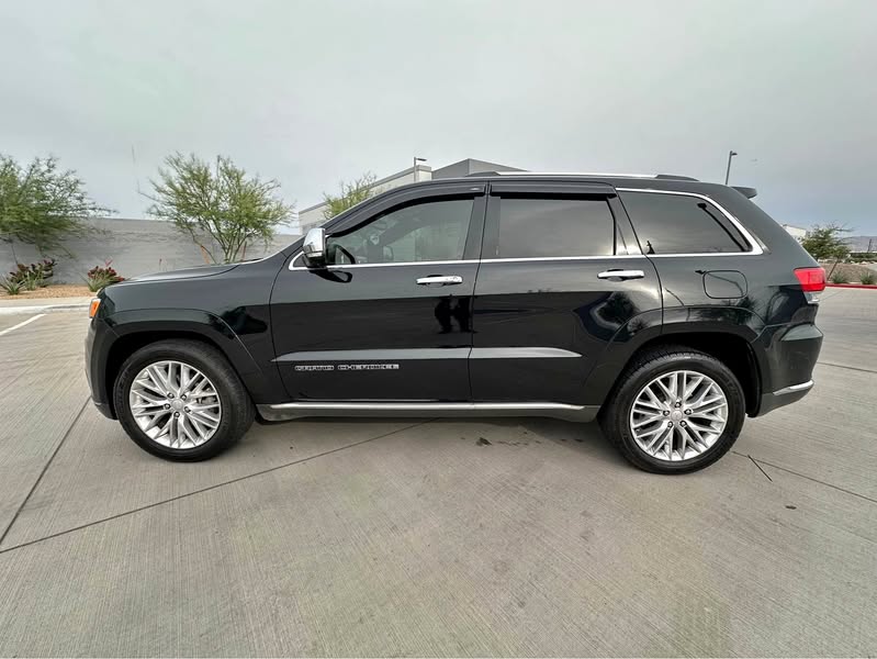 2018 Jeep Grand Cherokee - Summit Sport Utility 4D