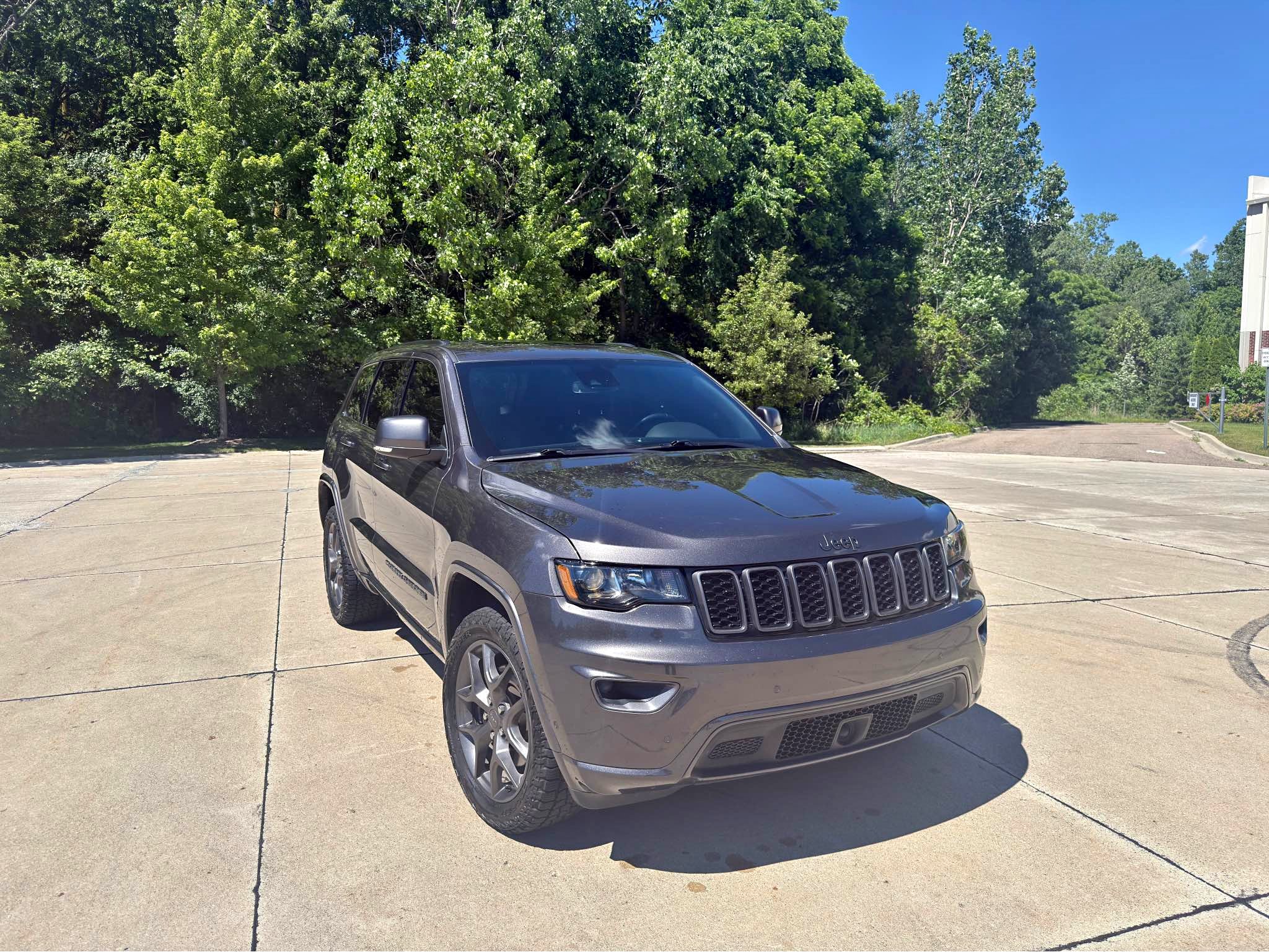 2021 Jeep Grand Cherokee 80th Anniversary Edition