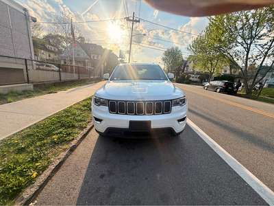 2019 Jeep Grand Cherokee - Laredo Sport Utility 4D