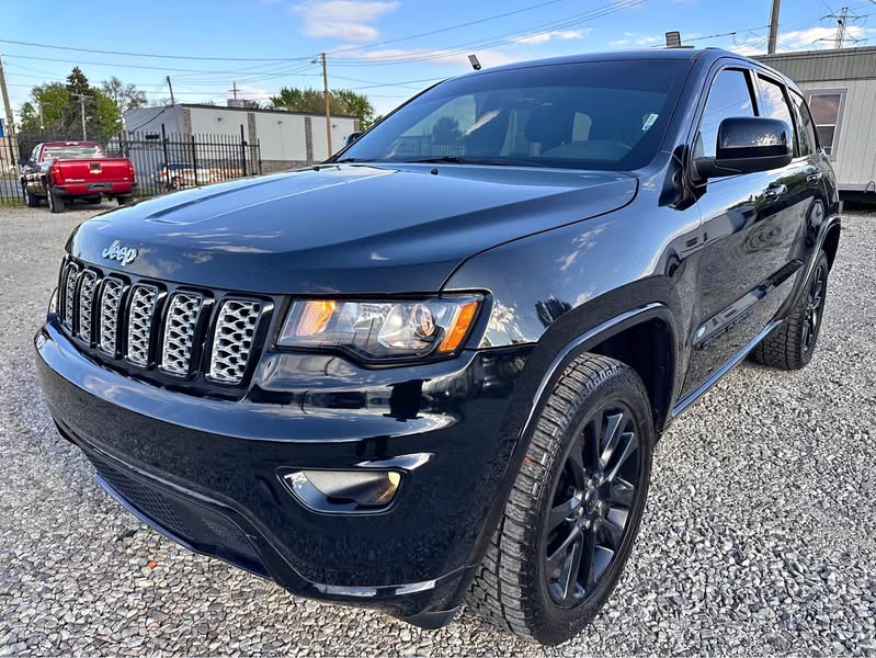2020 Jeep Grand Cherokee - Altitude X Sport Utility 4D