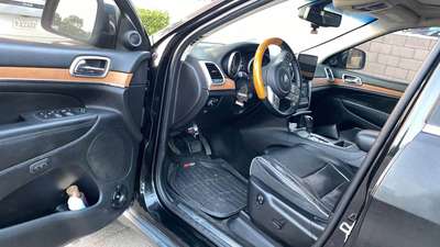 2012 Jeep Grand Cherokee - Overland Sport Utility 4D
