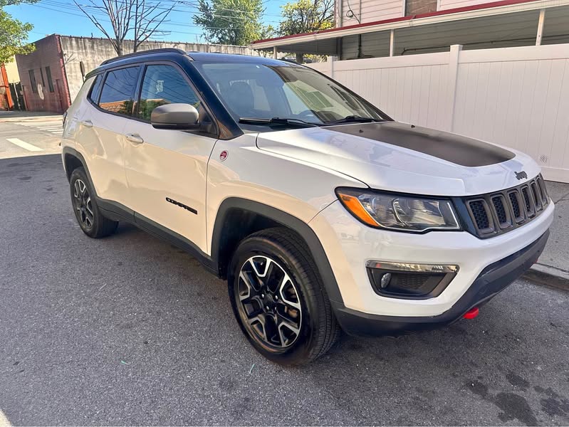 2019 Jeep Grand Cherokee - Trailhawk Sport Utility 4D