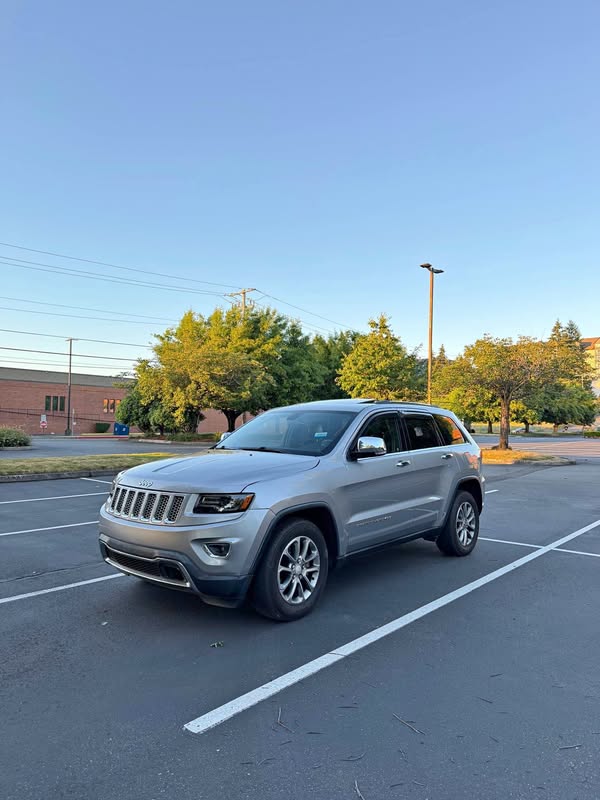 2014 Jeep Grand Cherokee - Limited Sport Utility 4D