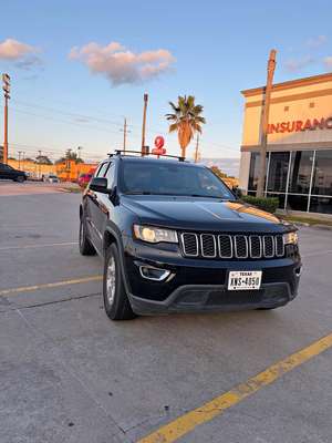 2017 Jeep Grand Cherokee - Laredo Sport Utility 4D