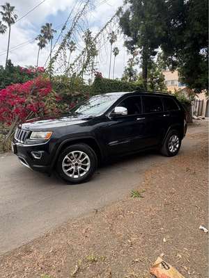 2014 Jeep grand cherokee. limited x sport