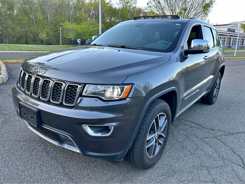 2018 Jeep Grand Cherokee - Limited Sport Utility 4D