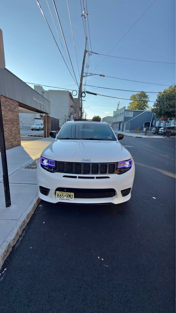 2014 Jeep Grand Cherokee - All New Summit Reserve Sport Utility 4D