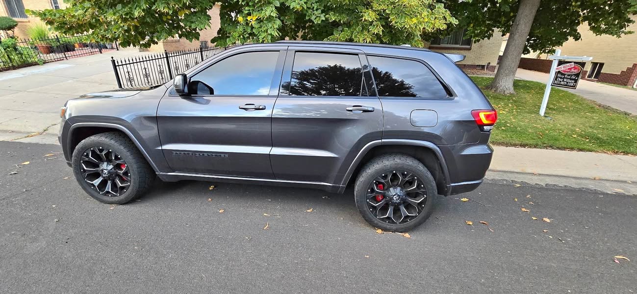 2018 Jeep Grand Cherokee - Altitude Sport Utility 4D