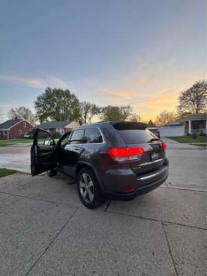 2016 Jeep Grand Cherokee - All New Limited Sport Utility 4D