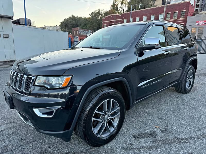 2017 Jeep Grand Cherokee - Limited Sport Utility 4D