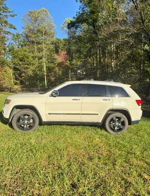 2011 Jeep Grand Cherokee - Overland Sport Utility 4D