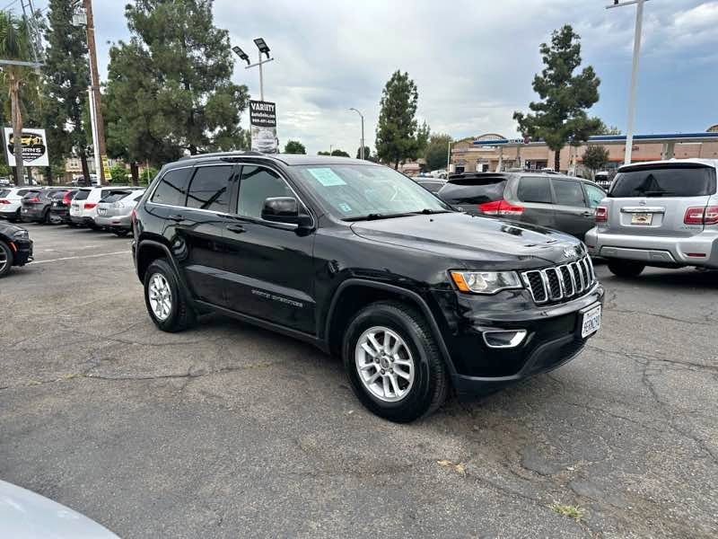 2018 Jeep Grand Cherokee - Laredo E Sport Utility 4D