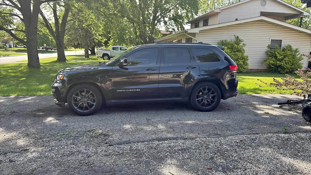 2016 Jeep Grand Cherokee - Summit Sport Utility 4D