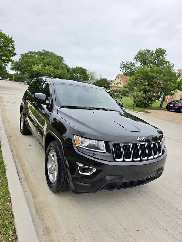 2014 Jeep Grand Cherokee - Laredo Sport Utility 4D