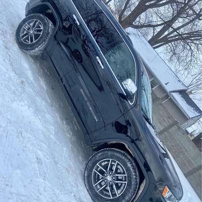 2017 Jeep Grand Cherokee - Limited Sport Utility 4D