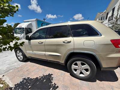 2011 Jeep Grand Cherokee - Laredo Sport Utility 4D