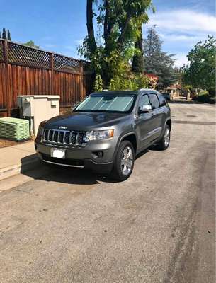 2012 Jeep Grand Cherokee - Overland Sport Utility 4D