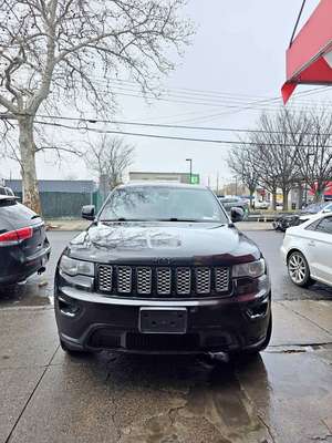 2017 Jeep Grand Cherokee - 4x4