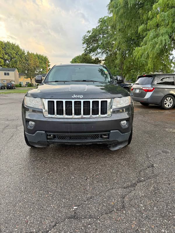 2011 Jeep Grand Cherokee - Laredo A Sport Utility 4D