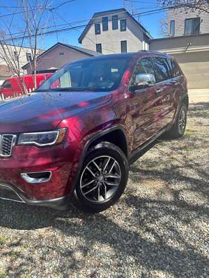 2018 Jeep Grand Cherokee - Limited Sport Utility 4D