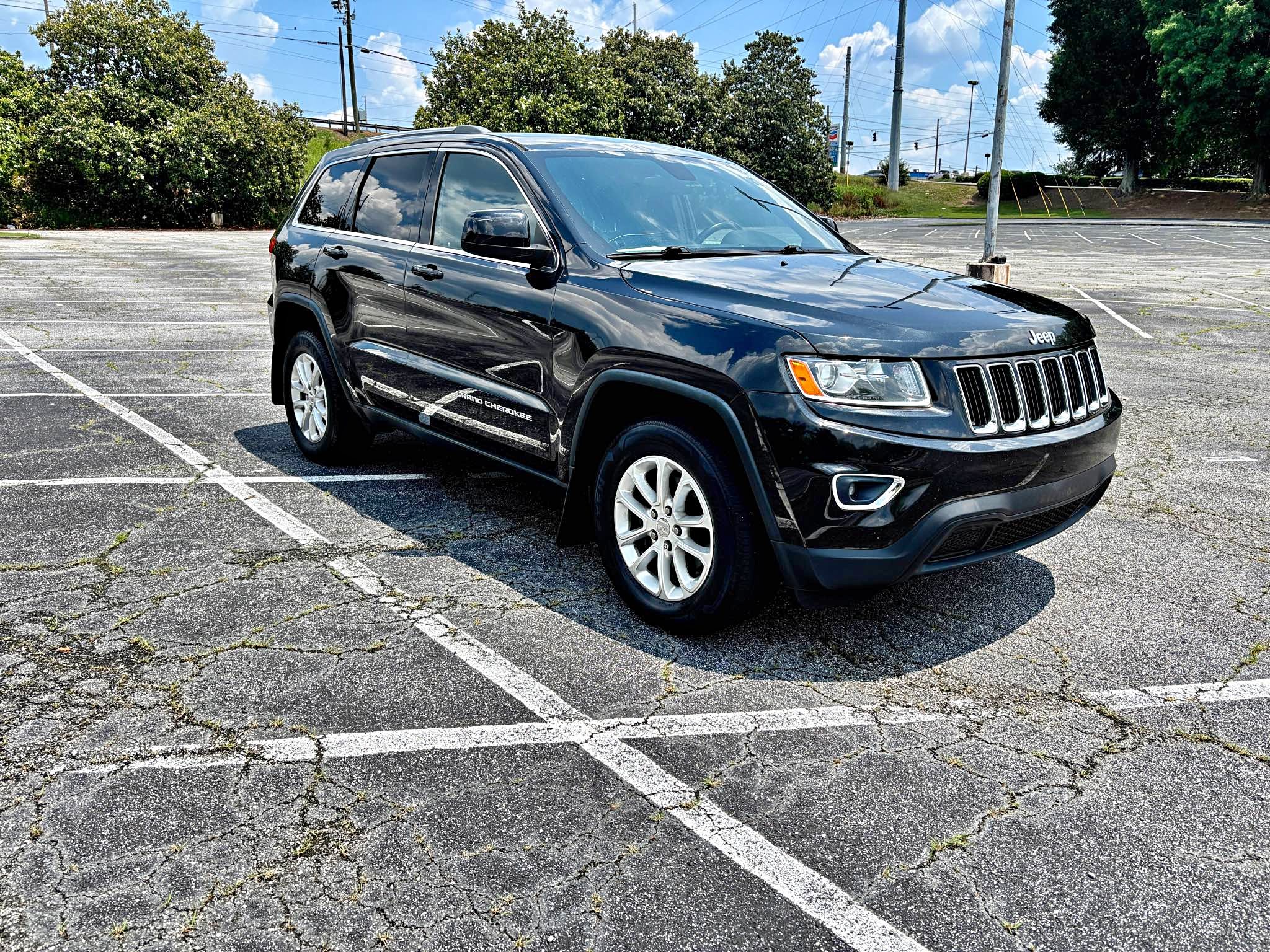 2015 Jeep Grand Cherokee - Laredo Sport Utility 4D